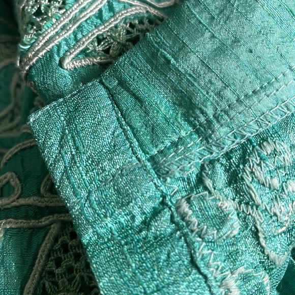 Sandy Starkman Vintage Raw Silk Embroidered Beaded Jacket - Picture 12 of 16